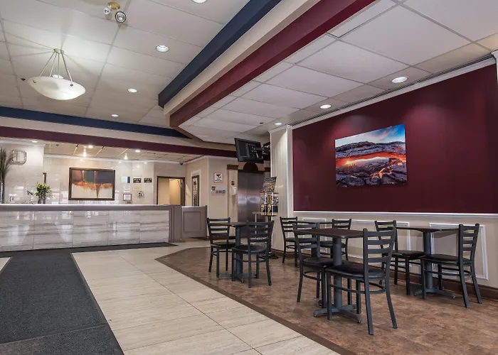 Argyll Plaza Hotel